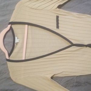 Long sleeved sweater